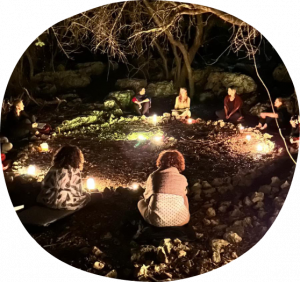 autumncircleinthewoods